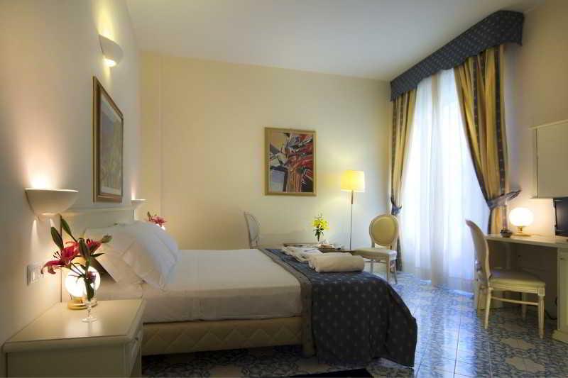 Hotel Alexander Palme Chianciano Terme Bagian luar foto