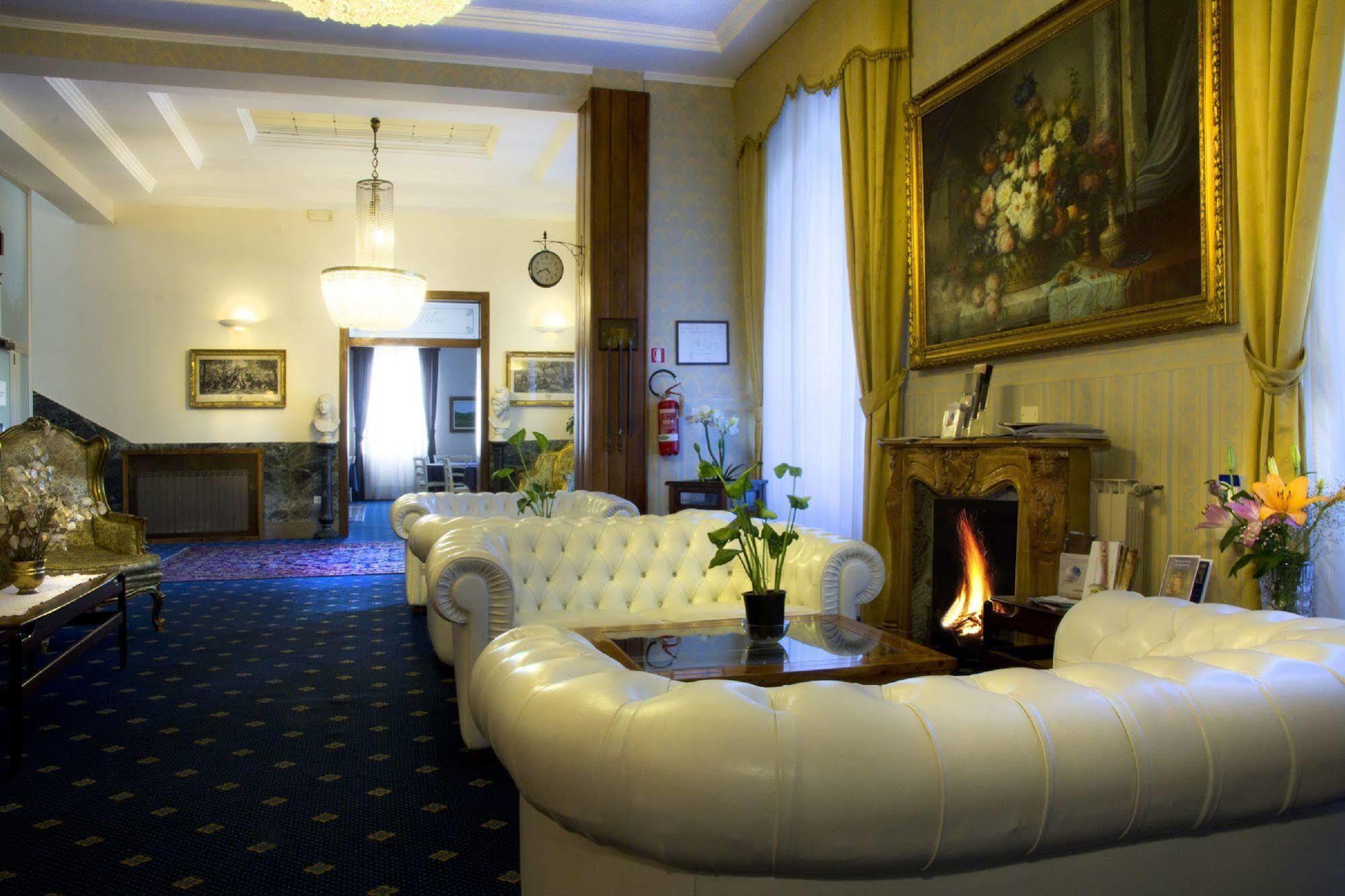 Hotel Alexander Palme Chianciano Terme Bagian luar foto